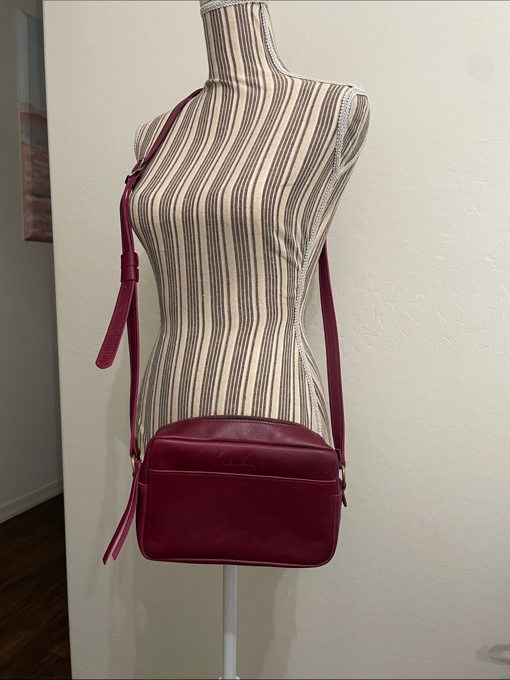 Portland Leather Crossbody Bag